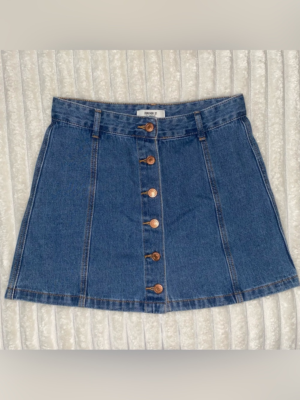 Forever 21 Rose Gold Button-Front Mid-Wash Denim Mini Skirt